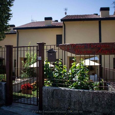 Casa Vacanze Nonna Angela نورسا المظهر الخارجي الصورة