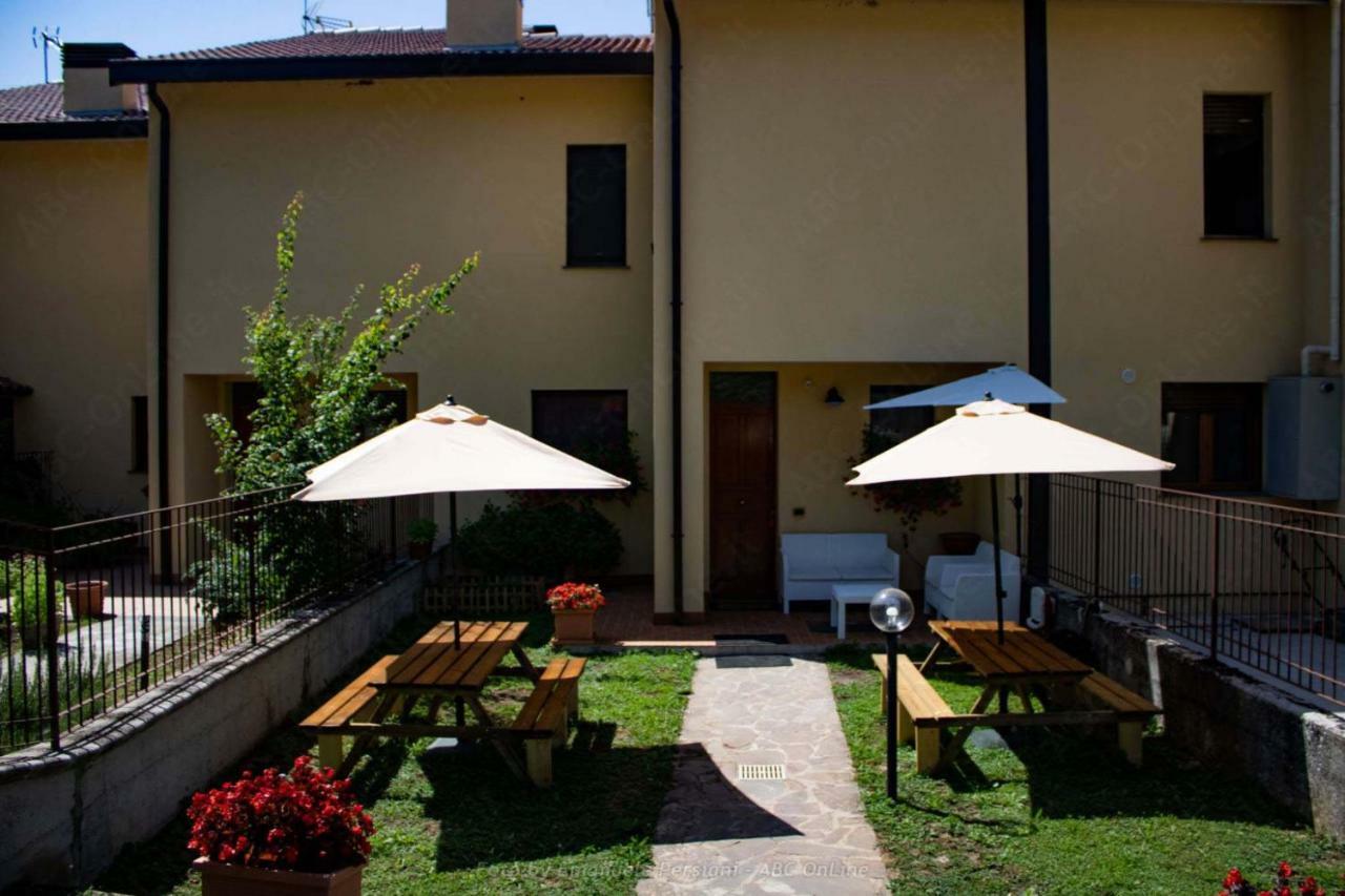 Casa Vacanze Nonna Angela نورسا المظهر الخارجي الصورة